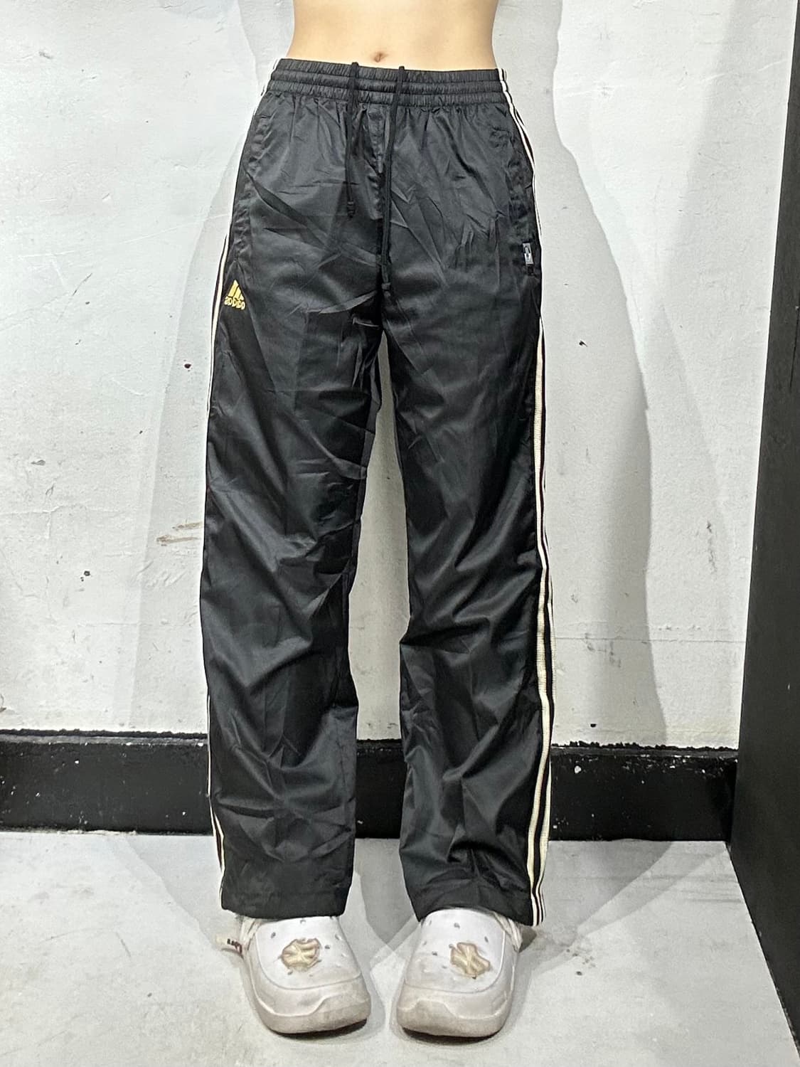 아디다스 블랙 골드 삼선 와이드 추리닝 바지 트랙 팬츠 L 상품이미지2