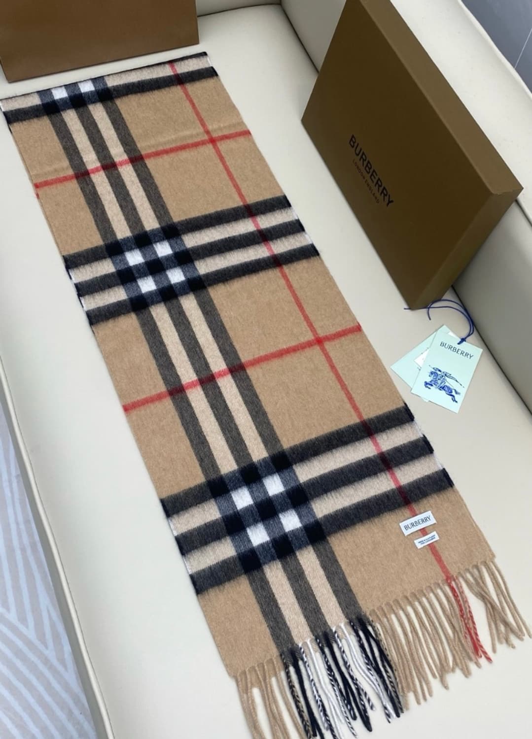 버버리 캐시미어 머플러 클래식 체크 남여공용 정품 상품이미지3