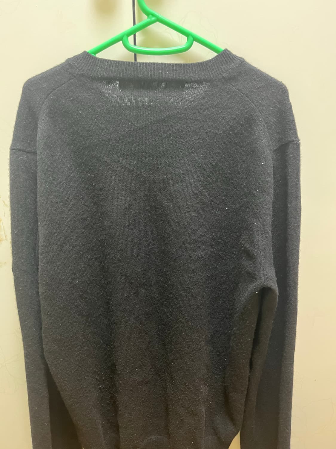 꼼데가르송 브이넥 니트 상품이미지2