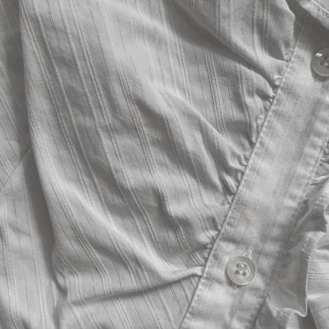 Geek-Chic Shirred Lce Shirt 상품이미지3