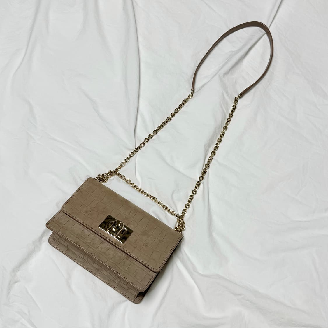 훌라 FURLA 소가죽 크로스백 토트백 숄더백 가방 상품이미지9