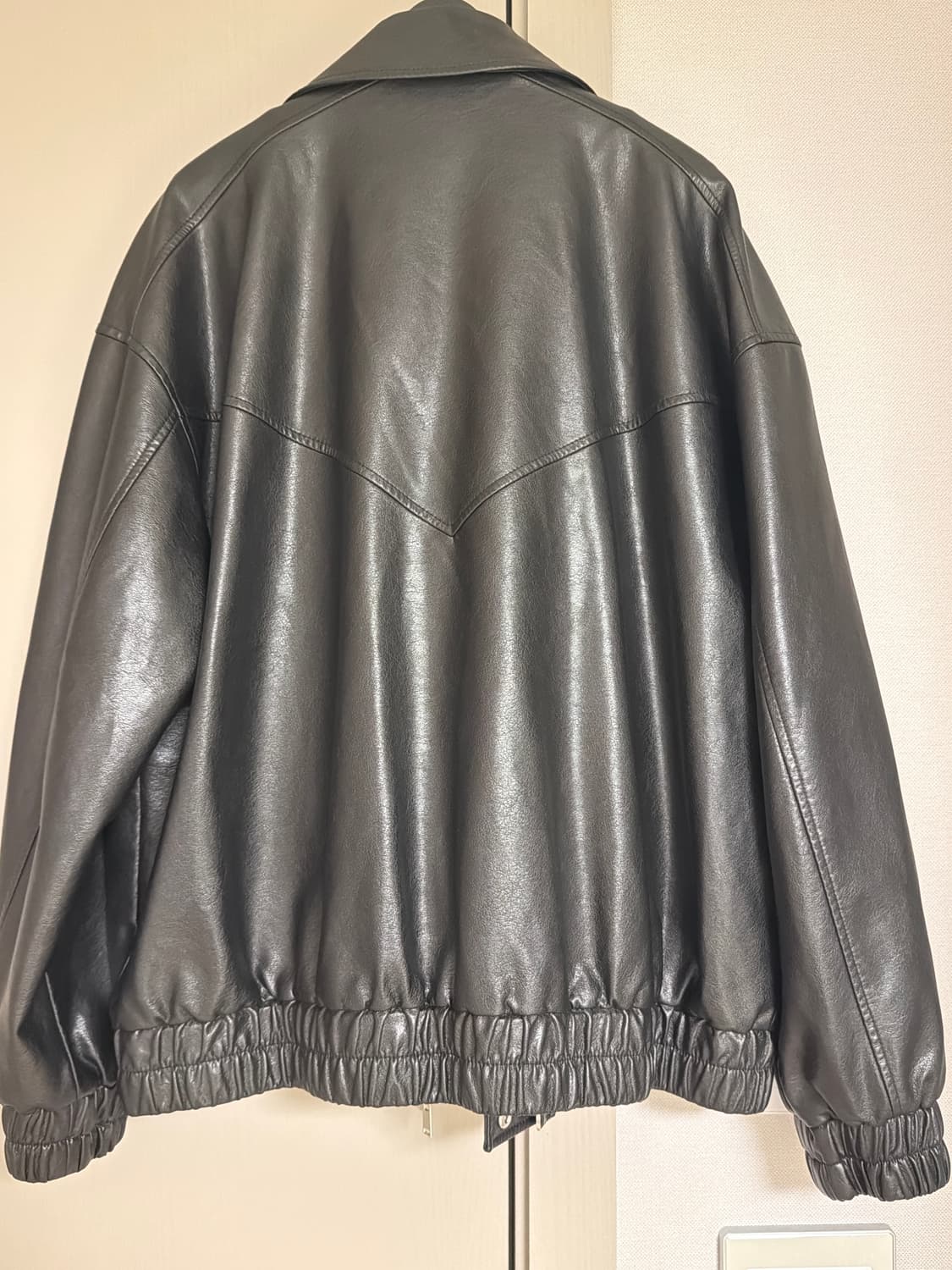 럭키슈에뜨 가죽자켓 상품이미지3