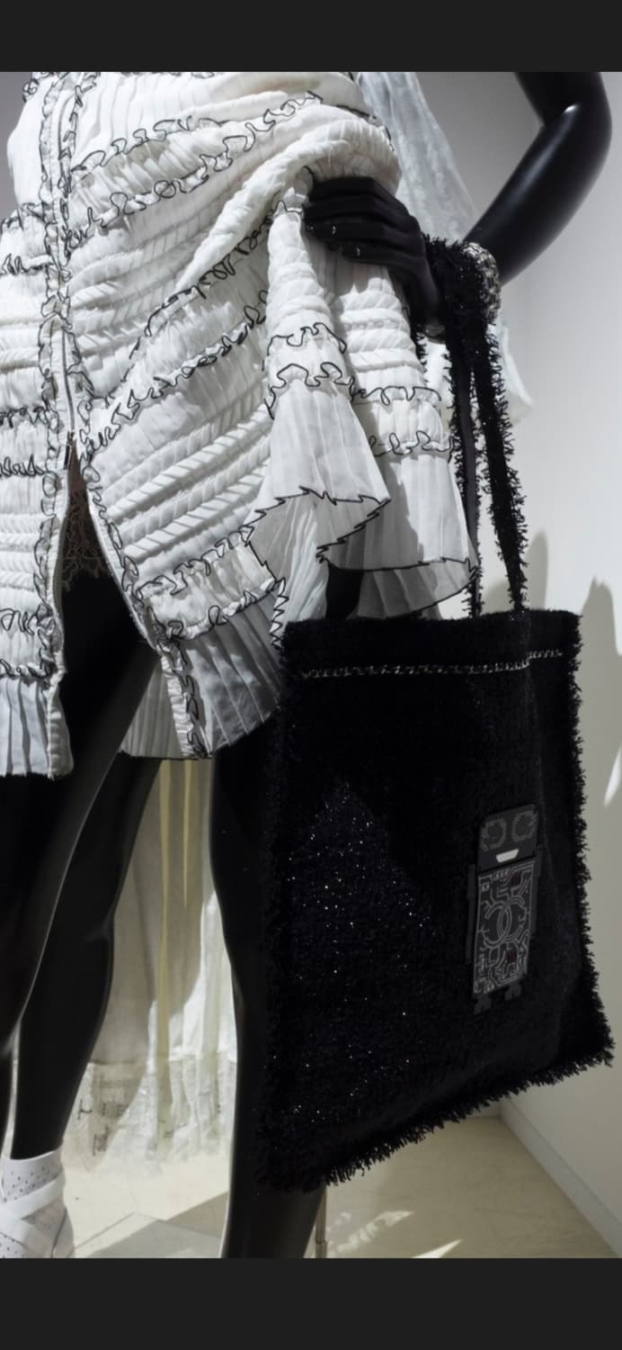 2017 샤넬 로봇 트위드 토트백 상품이미지2