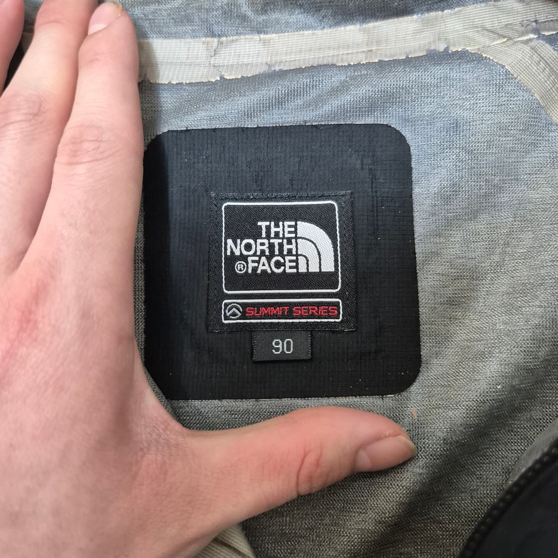 노스페이스 써밋시리즈 하이벤트 방수 바람막이 자켓 L(90) 상품이미지7