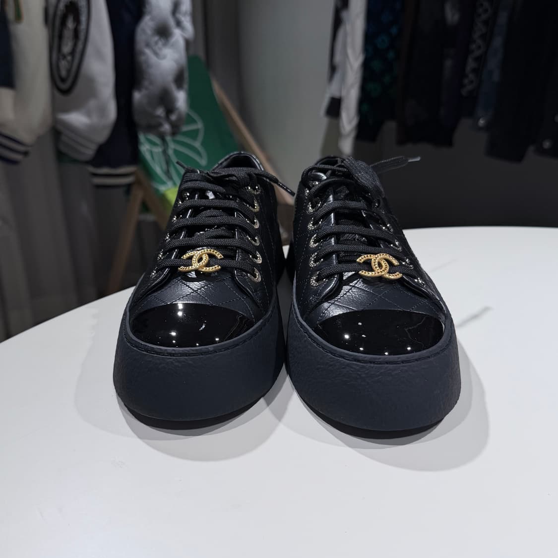 (S+/38.5) / 샤넬 빅터 쿼즈 퀄팅 블랙 스니커즈 상품이미지4
