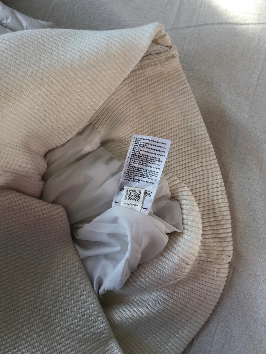 아디다스 퍼후드 다운베스트 상품이미지7