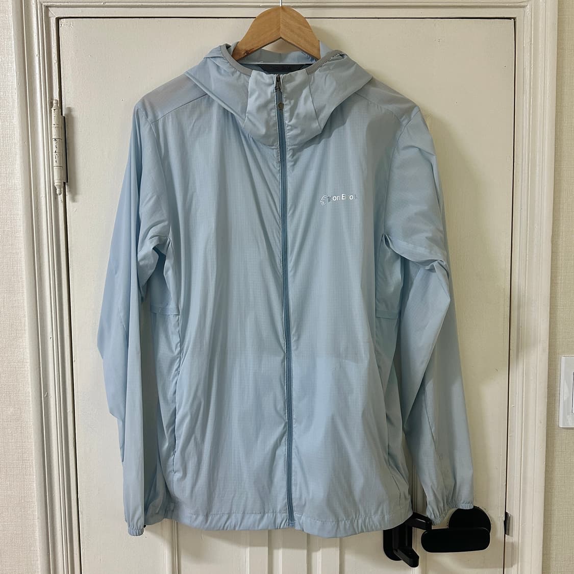 티톤브로스 얼라이브 윈드쉘 후디 상품이미지3