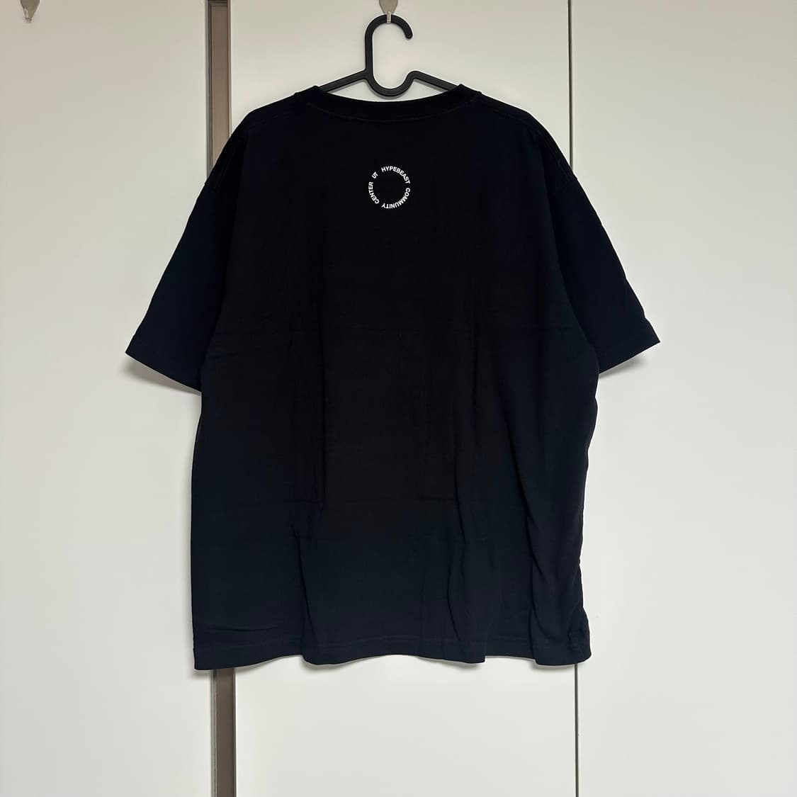 유니클로 UT 피치스 반팔 티셔츠 XL 상품이미지4