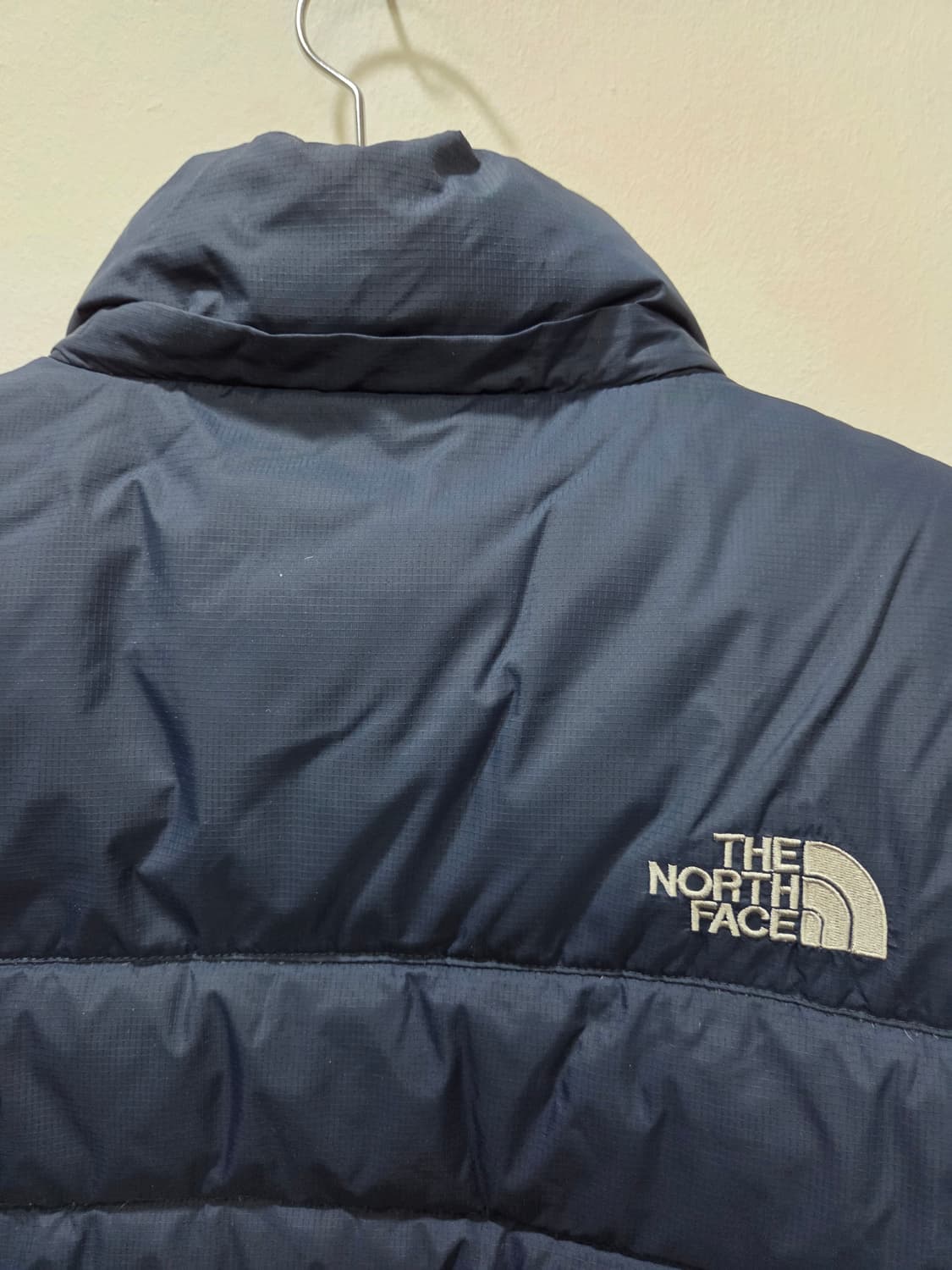 노스페이스 1211-10.  900 눕시 패딩 네이비 SUMMIT 남자 상품이미지7