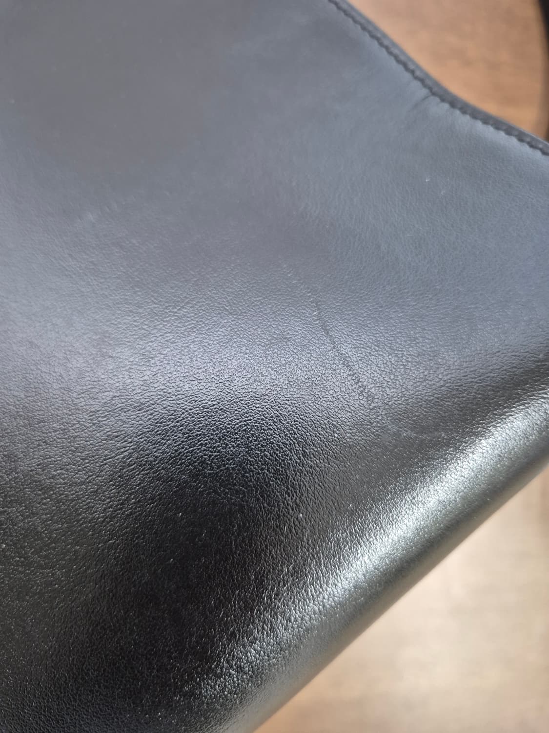 생로랑 카바스백 스몰사이즈 상품이미지8