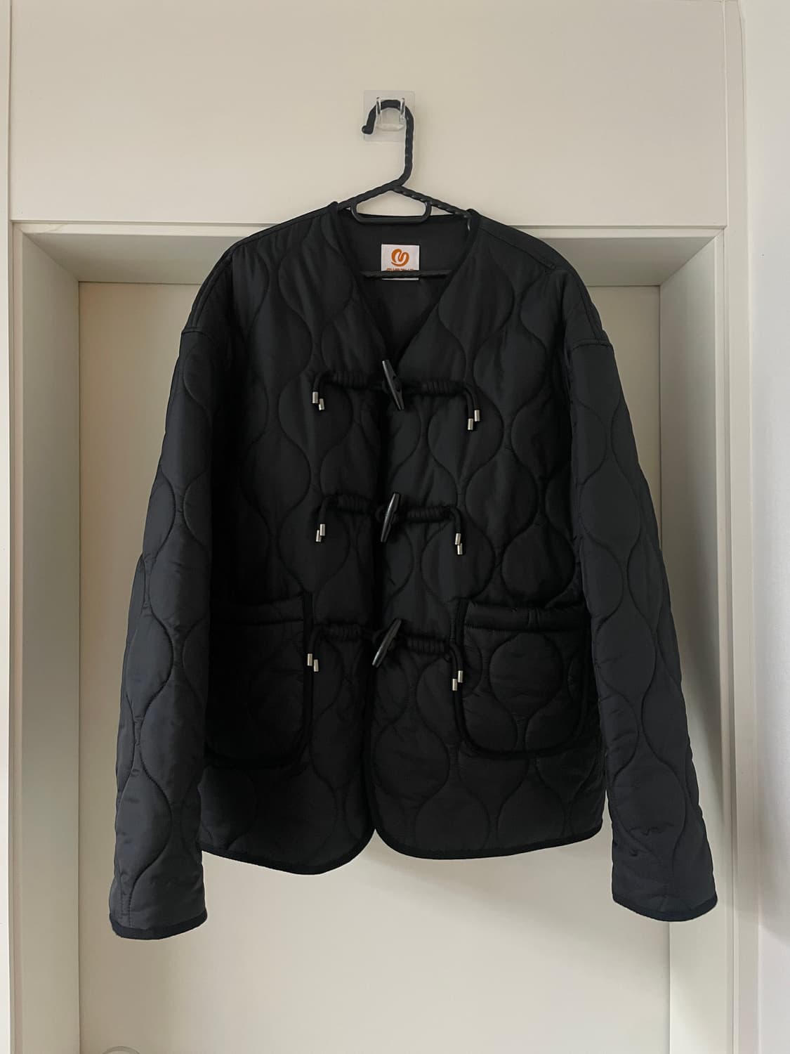 코인서울 x 밈더워드로브 퀄팅자켓 상품이미지1