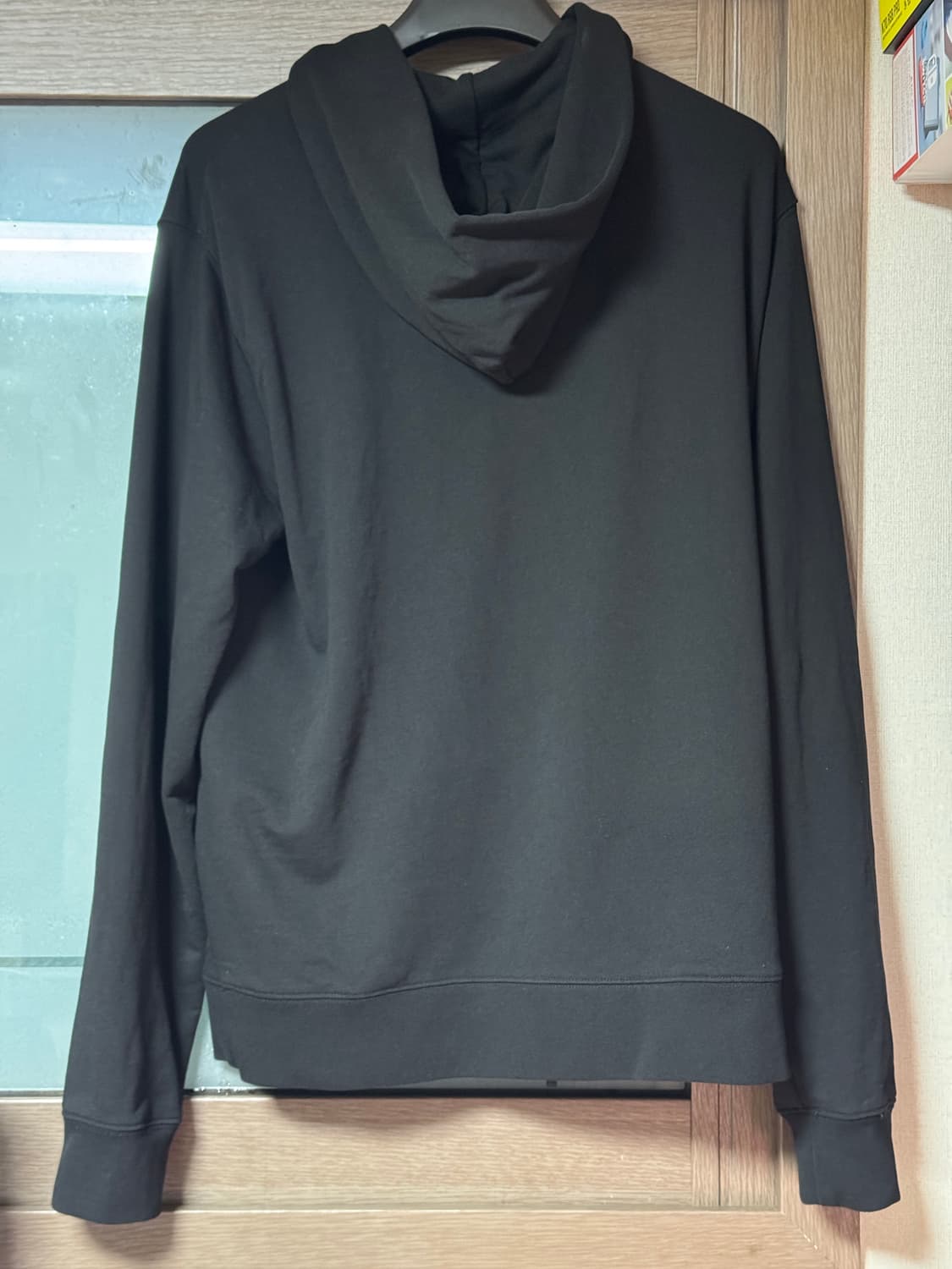 [L]산드로 옴므 톤온톤 엠보로고 후드티 팝니다 상품이미지2