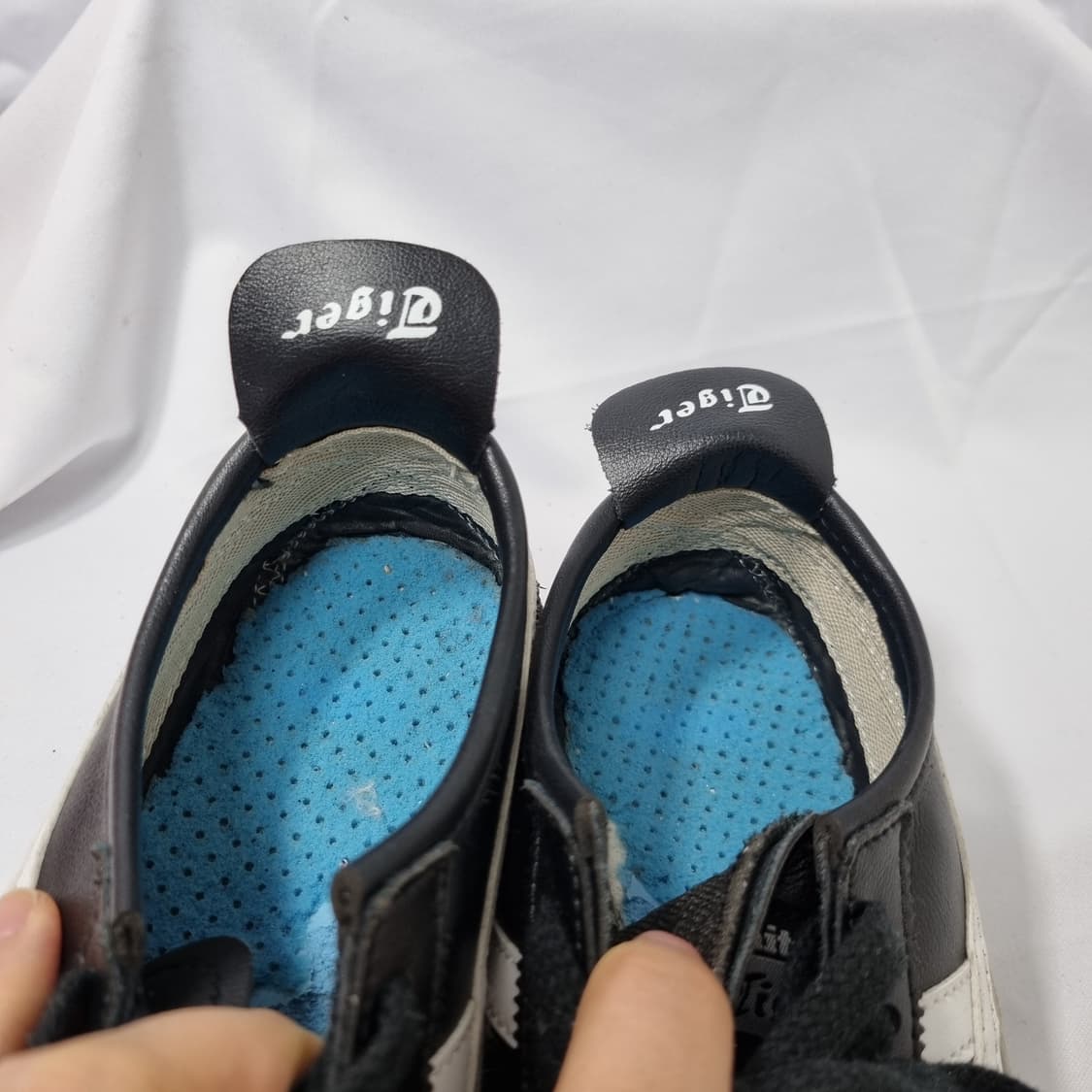 250 오니츠카타이거 멕시코 66 스니커즈 블랙 상품이미지6