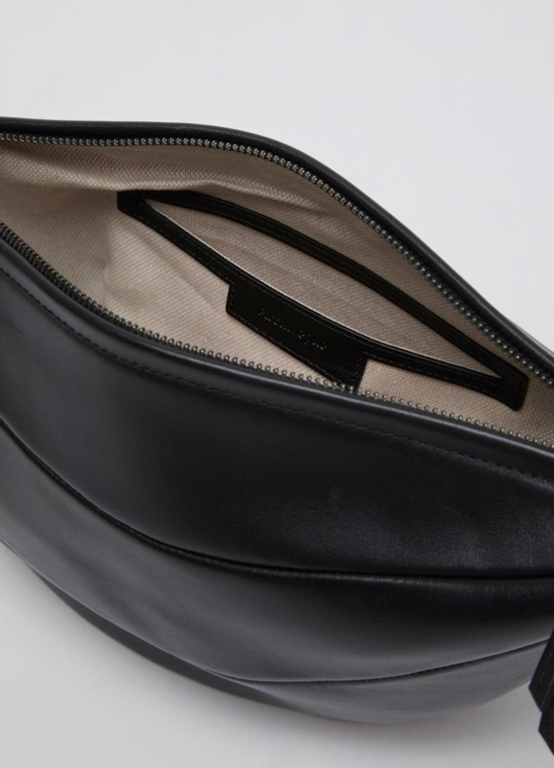 ARCHIVEPKE 아카이브앱크 Fling bag(Deep sleep) 상품이미지4