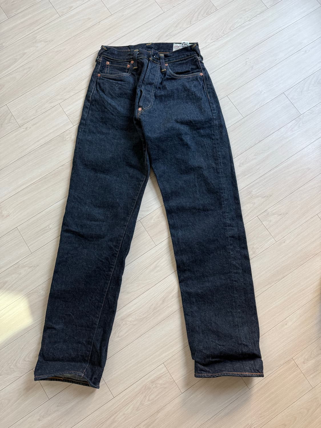 에비스(Evisu) 셀비지 데님 진 - 도쿄 하라주쿠 매장판 상품이미지1