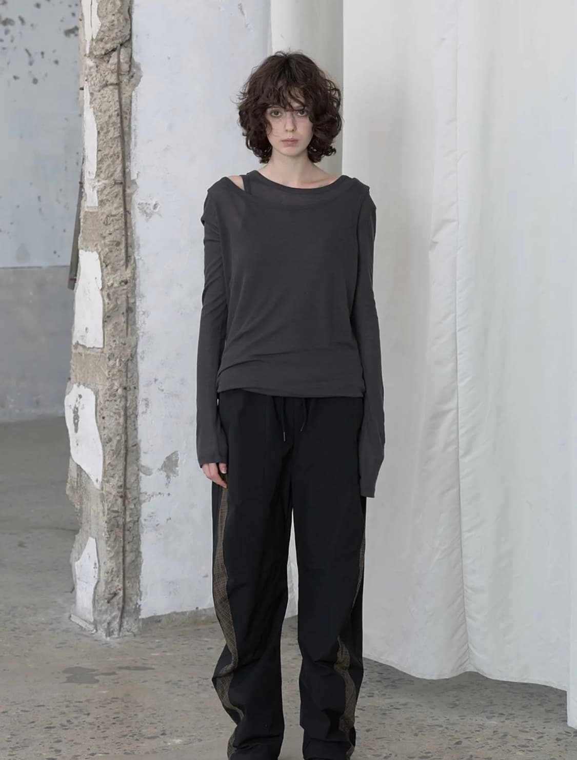 다이닛 LAYERED LONG SLEEVE 레이어드 롱 슬리브 상품이미지1