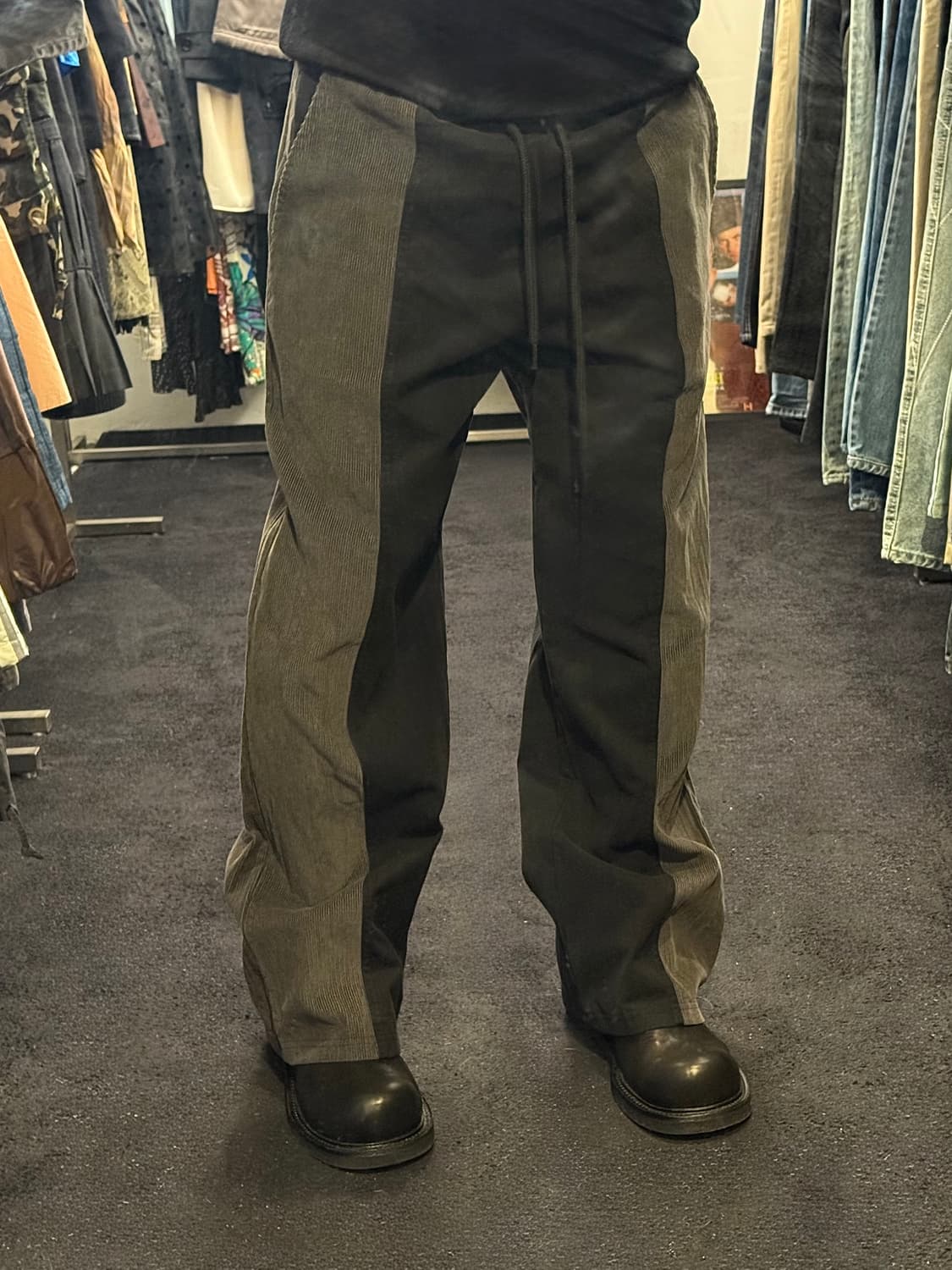 이넥시스 코듀로이 골덴 절개 블랙 차콜 배색 밴딩 와이드 통바지 끈 30 상품이미지2