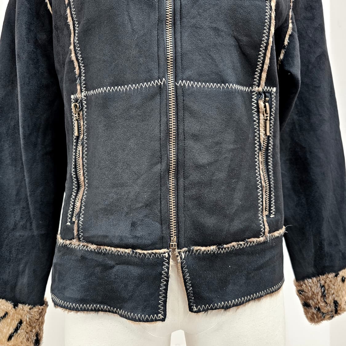 Calispia 리버시블 애니멀 퍼 집업 무스탕 자켓 상품이미지6