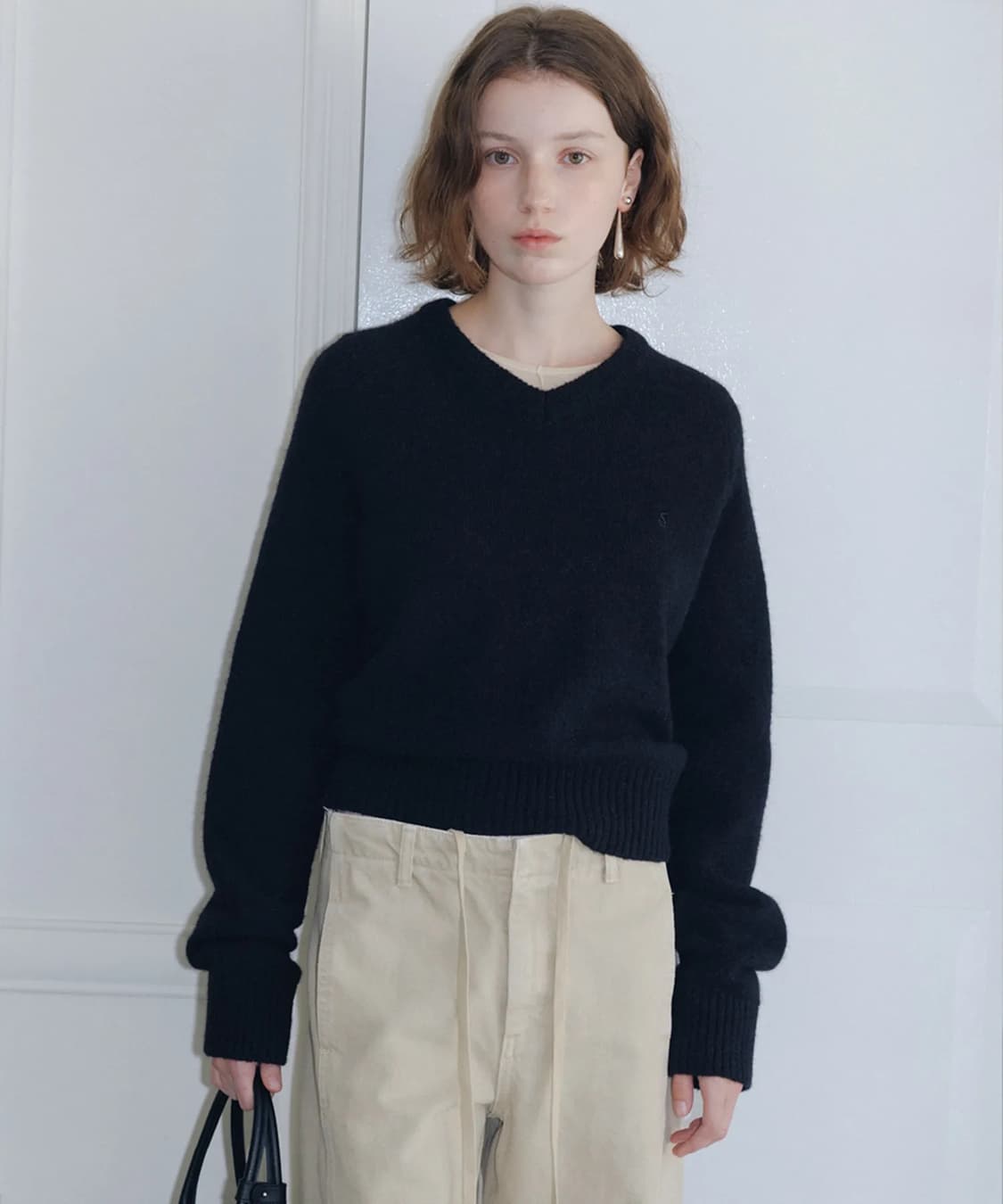 STUDIOTABLE 브이넥 니트 상품이미지9