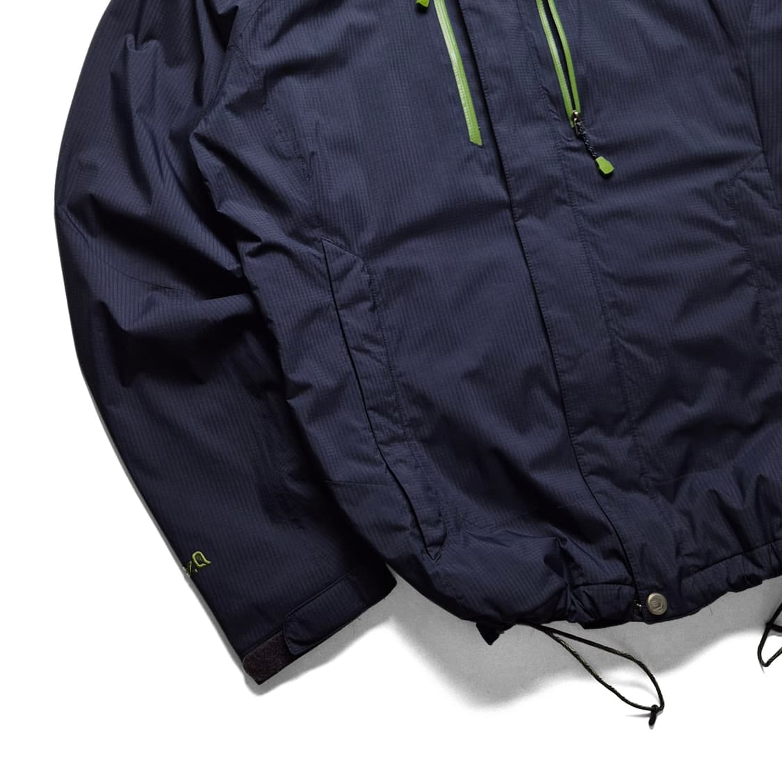 [M] 마운틴하드웨어 나일론 바람막이 상품이미지4