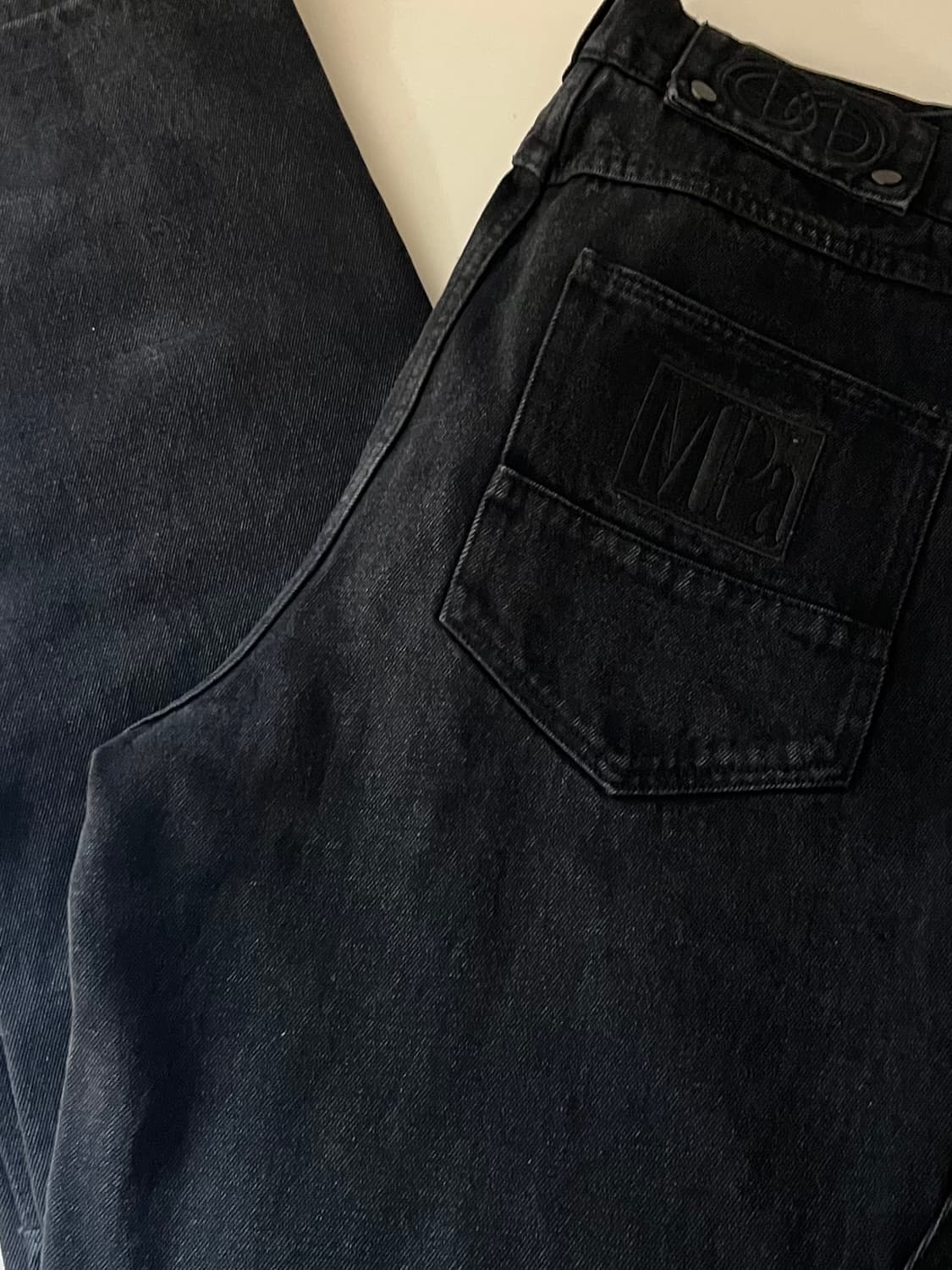 플라스틱프로덕트 MPa calf pants L 상품이미지1