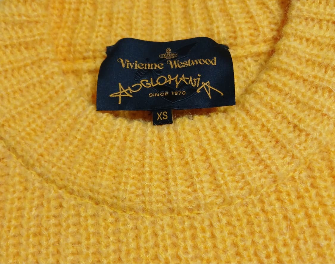비비안웨스트우드 로고자수 니트 스웨터
 상품이미지2