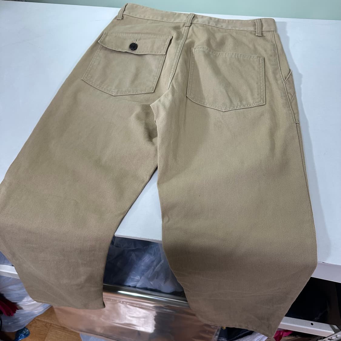 S-M 유니폼브릿지 베이지 레귤러핏 코튼 퍼티그팬츠 상품이미지4