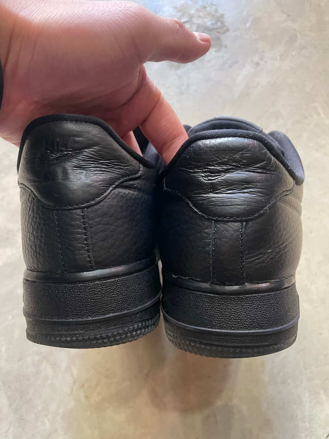 나이키 에어포스 1 ‘07 워터프루프 블랙 280 상품이미지5