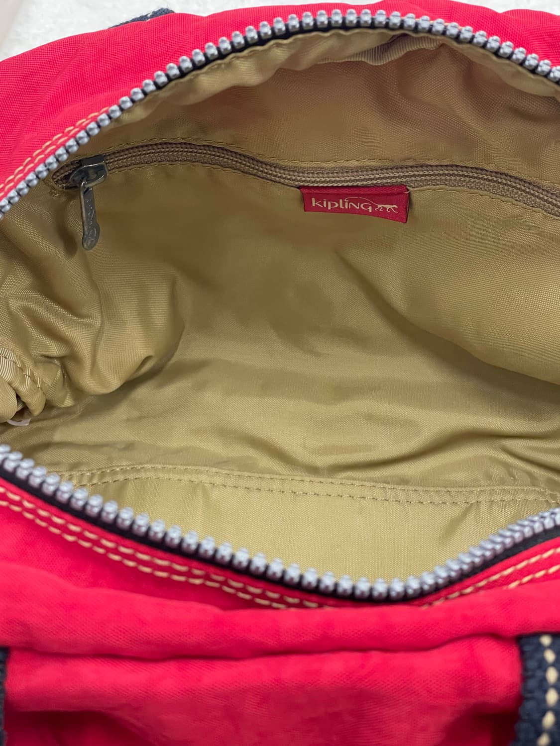 📍키플링 레드 토트백 상품이미지3