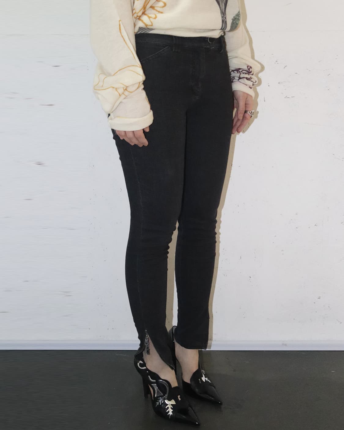 발렌시아가 by 니콜라스 제스키에르 12AW 지퍼 디테일 데님팬츠 블랙 상품이미지2