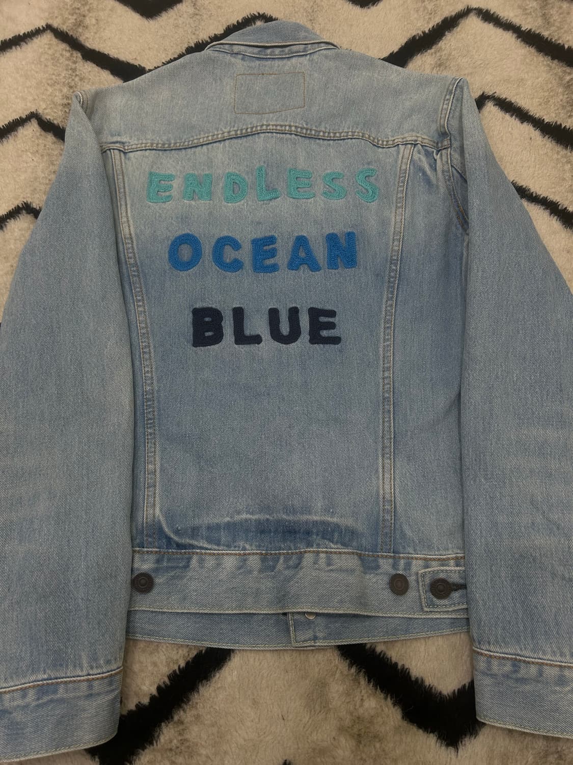 [M]리바이스 Endless Ocean Blue 자수데님 트러커 자켓 상품이미지1
