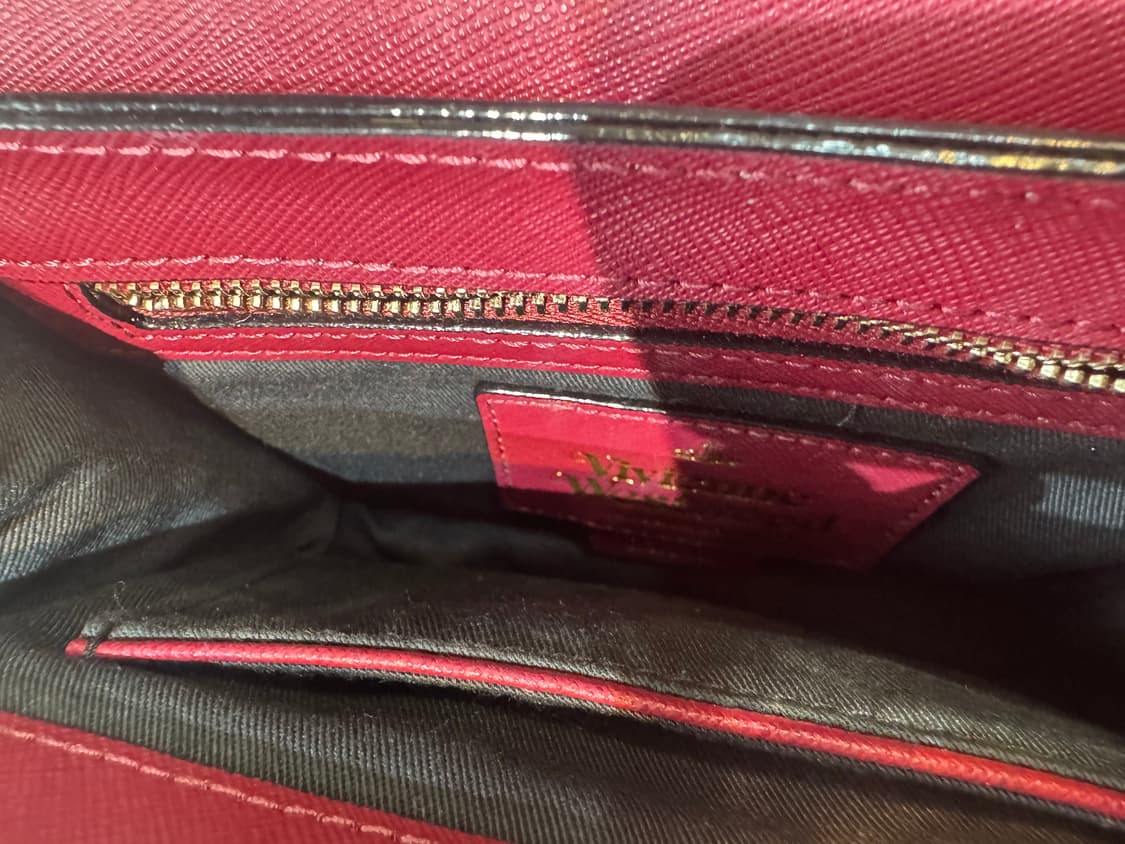 비비안웨스트우드 버건디 사각 크로스백 가방 상품이미지4