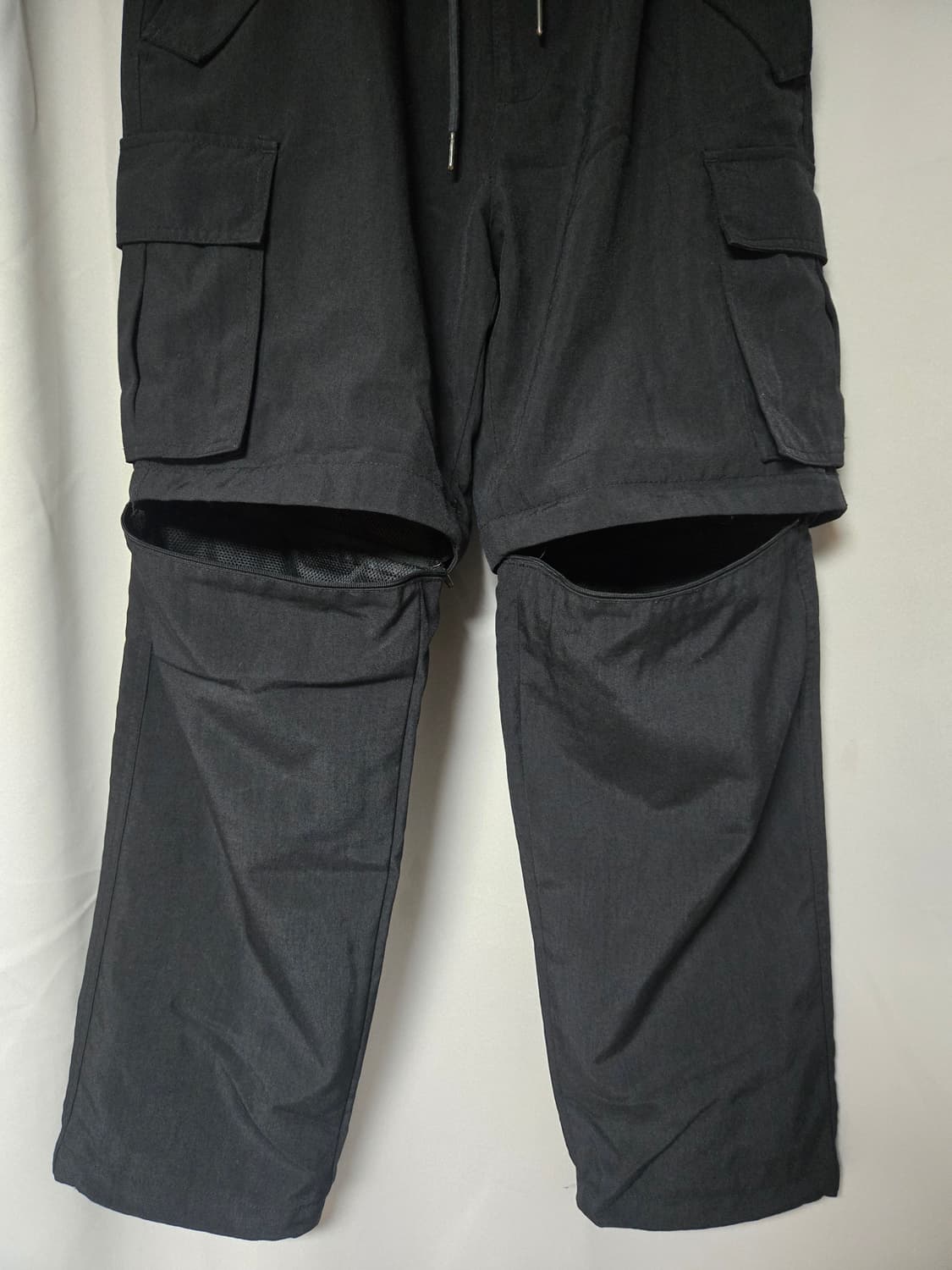 1회착용 / 준지(Juun.J) 코듀라 나일론 디테처블 와이드 카고 /  상품이미지3