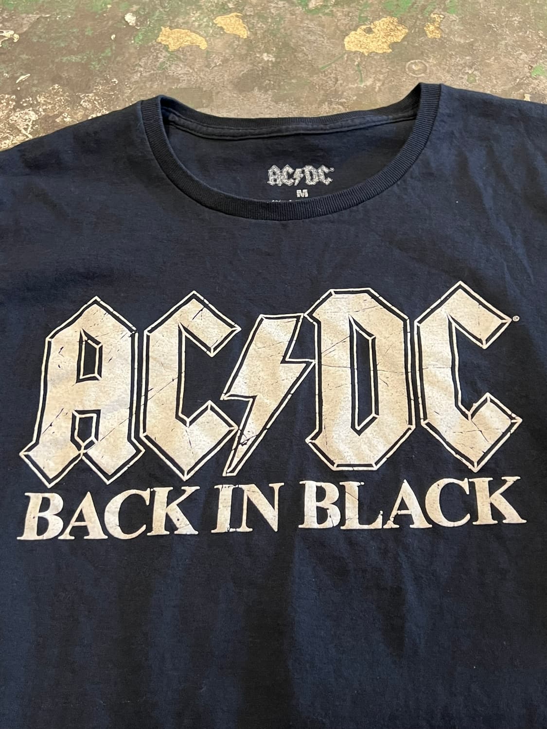 [M] ACDC Back in Black 블랙 빈티지 밴드티 상품이미지6