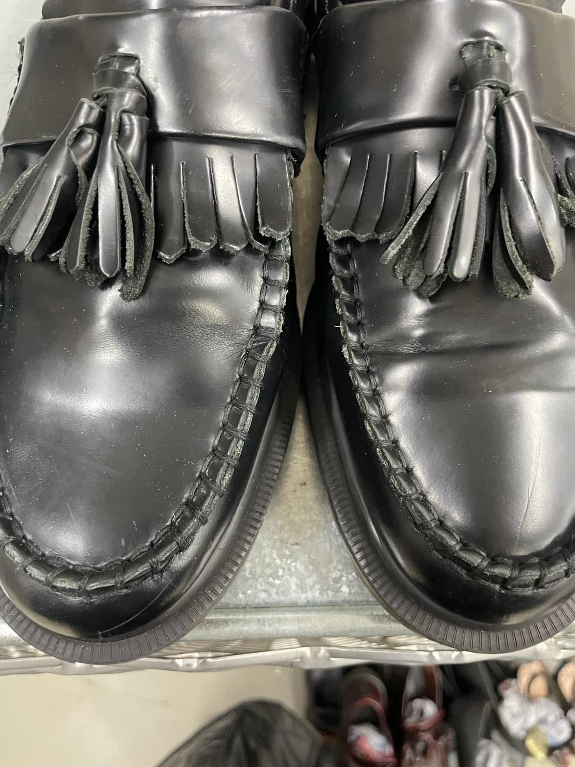 닥터마틴 아드리안 태슬 로퍼 블랙 uk8 (gr-4143) 상품이미지7