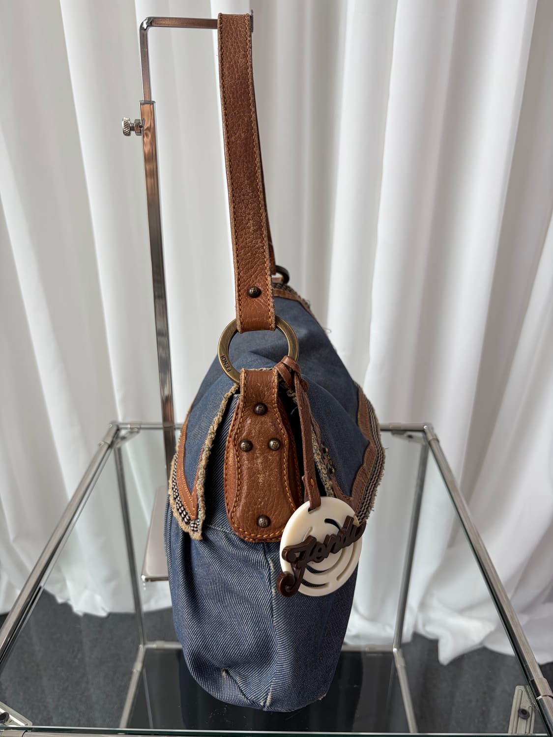 펜디 데님 셰프 바게트백 상품이미지7