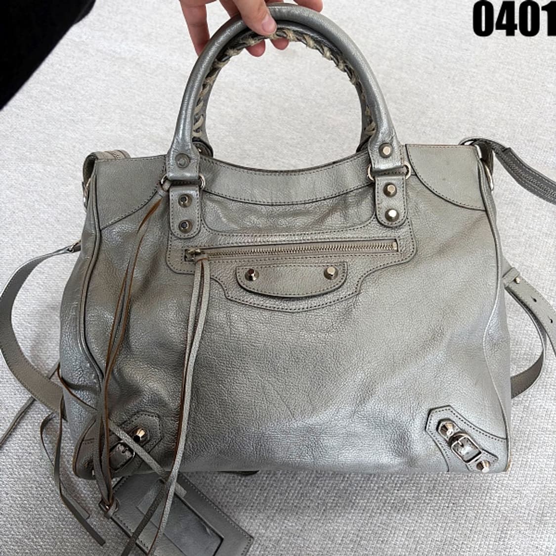 발렌시아가 모터백 클래식 시티 스타일 토트 겸 숄더백 0401 상품이미지4