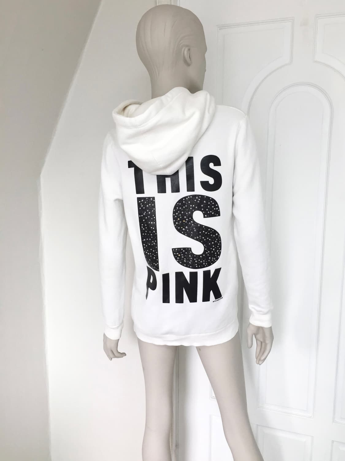 Studded Bold Lettering Zip Hoodie 상품이미지2