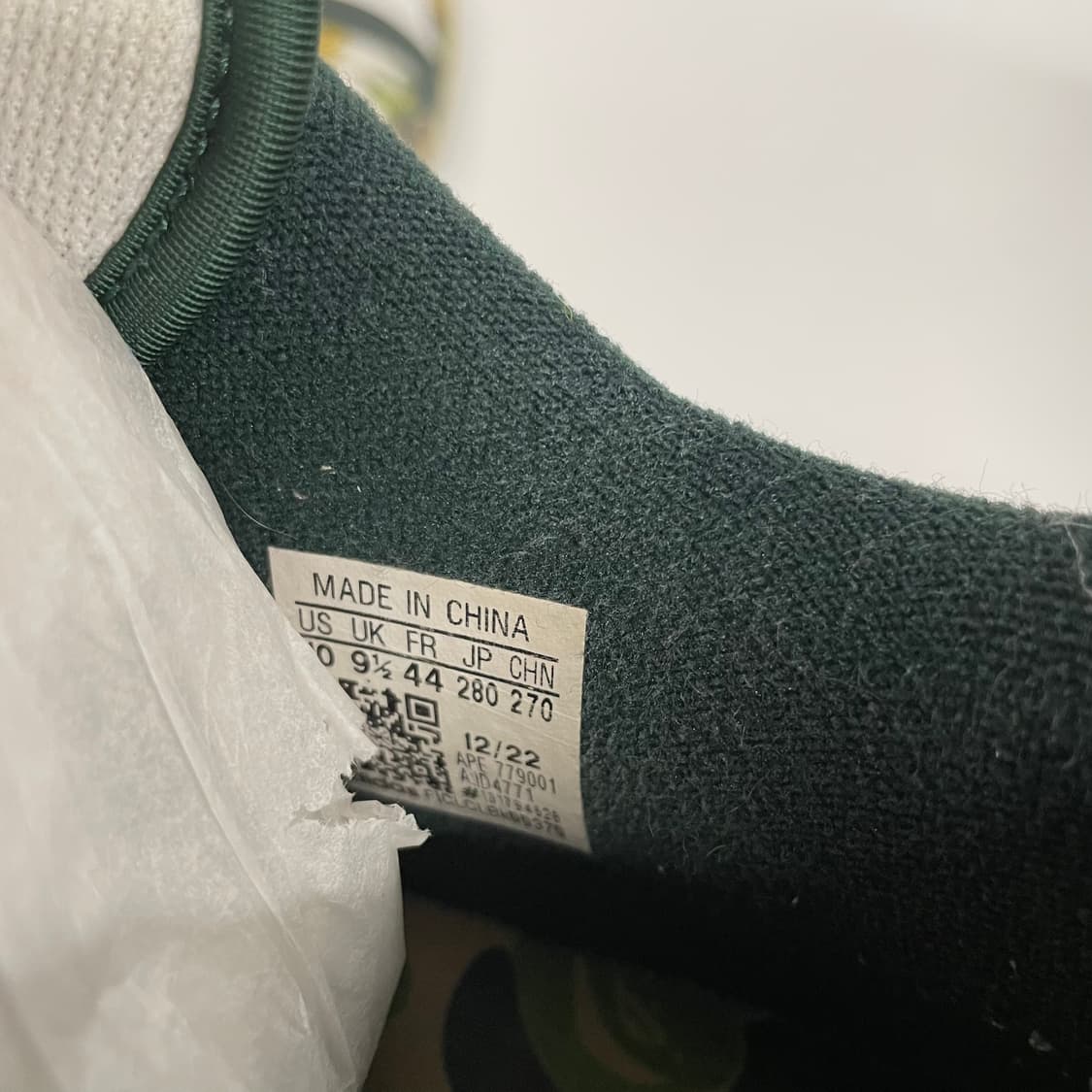 베이프 x 아디다스 포럼 84로우 상품이미지9