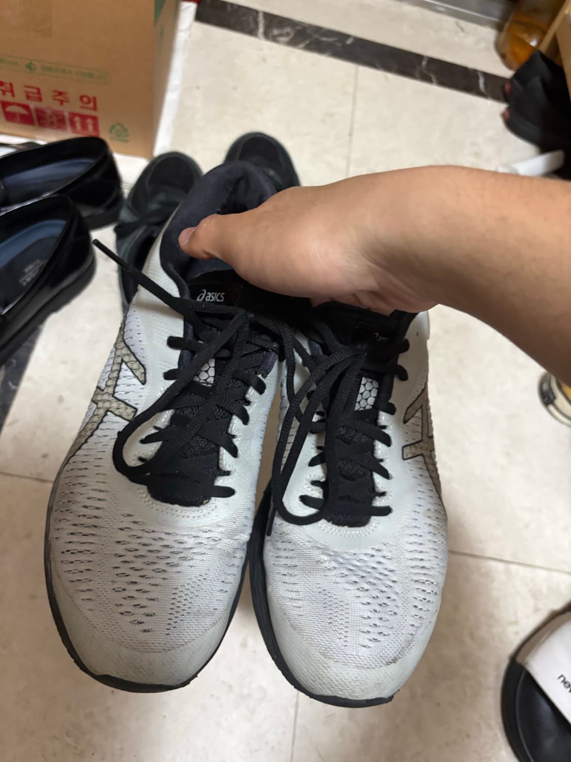 아식스 젤카야노 25 그레이 상품이미지1