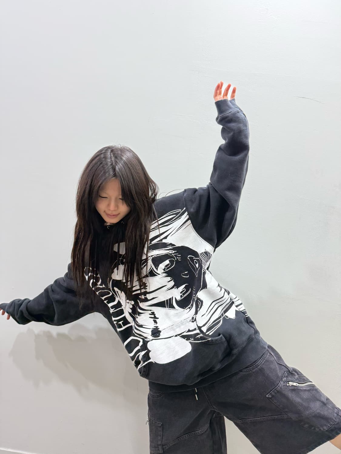 준 이나가와 아니메 아트워크 후드티 상품이미지1