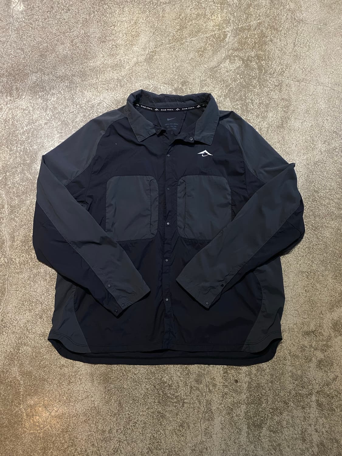 (정품) 나이키 긴팔 트레일 셔츠 상품이미지1