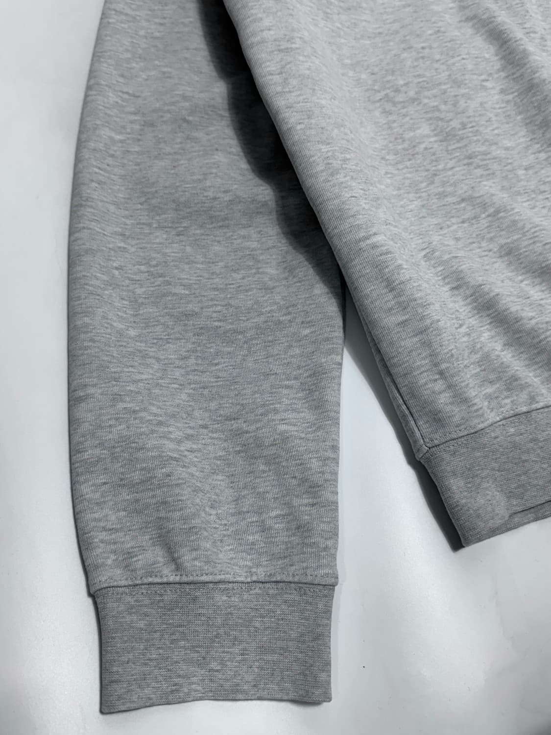 타미힐피거 스몰 로고 맨투맨 멜란지그레이 상품이미지3