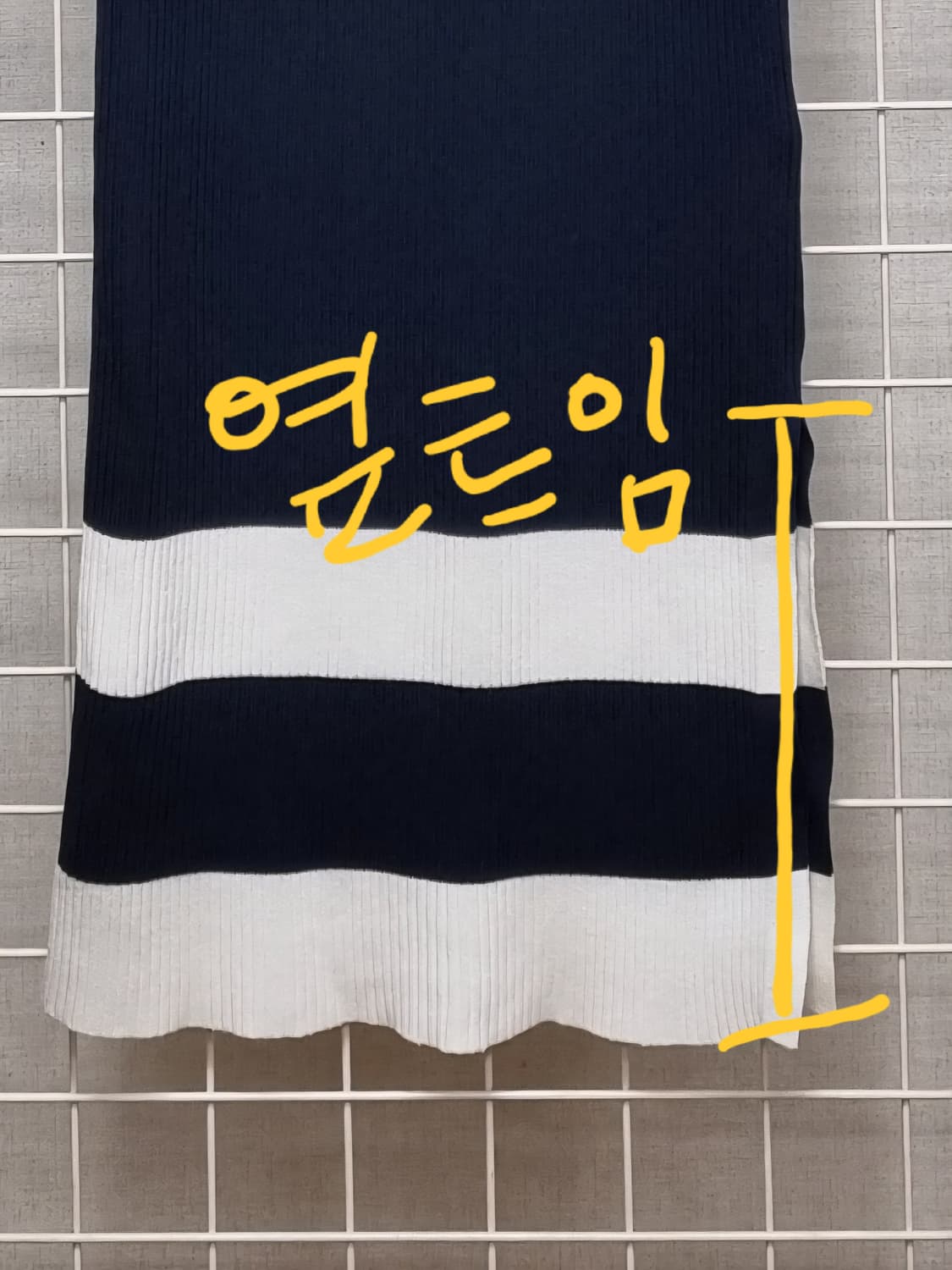 (택포) 타미힐피거  니트원피스 (네이비) 새상품급 상품이미지5