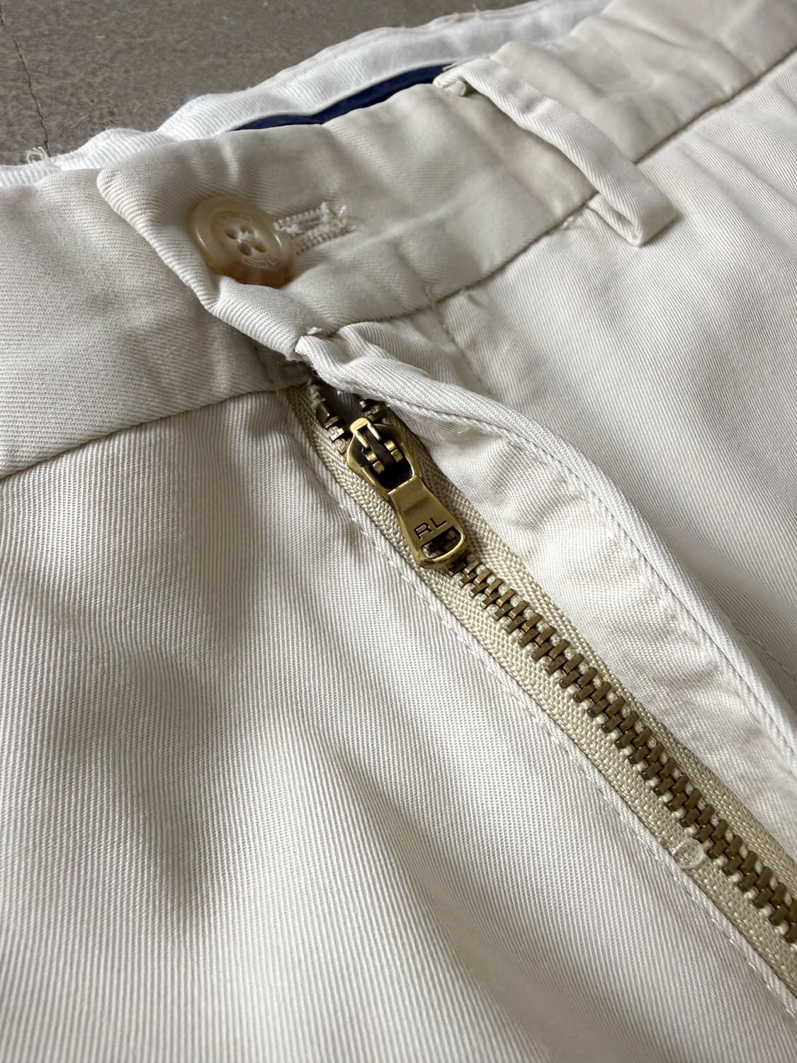 Polo Ralph Lauren Ivory Chino Pants 상품이미지4
