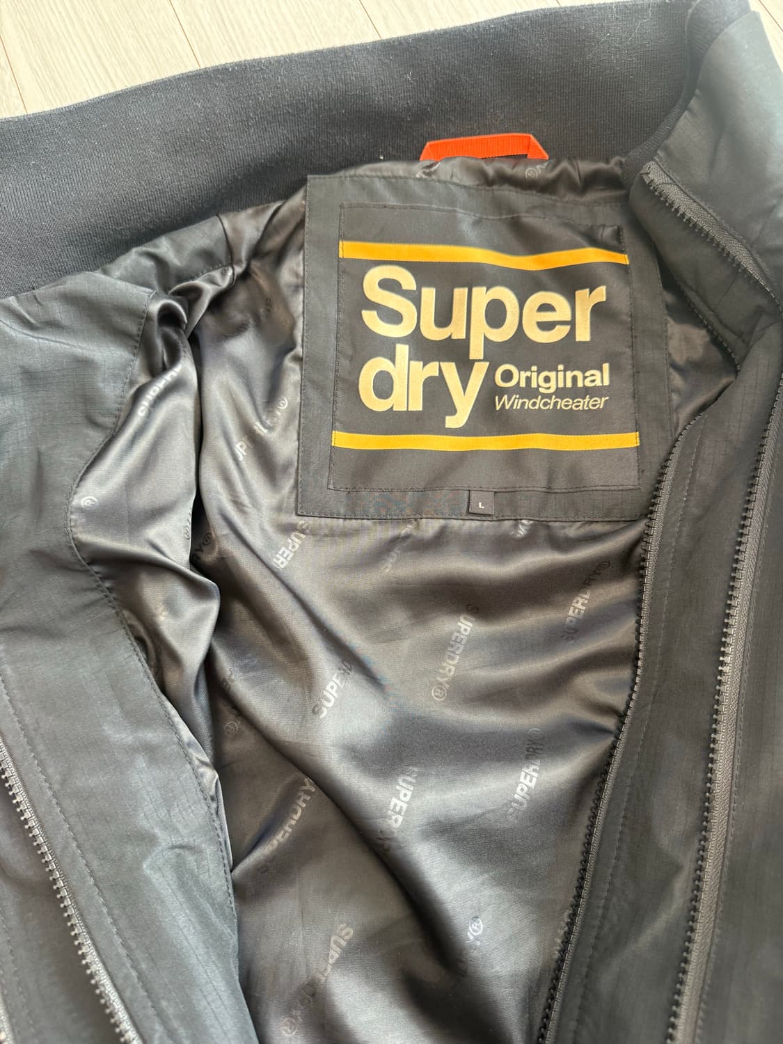 슈퍼드라이 바람막이 블랙  상품이미지4