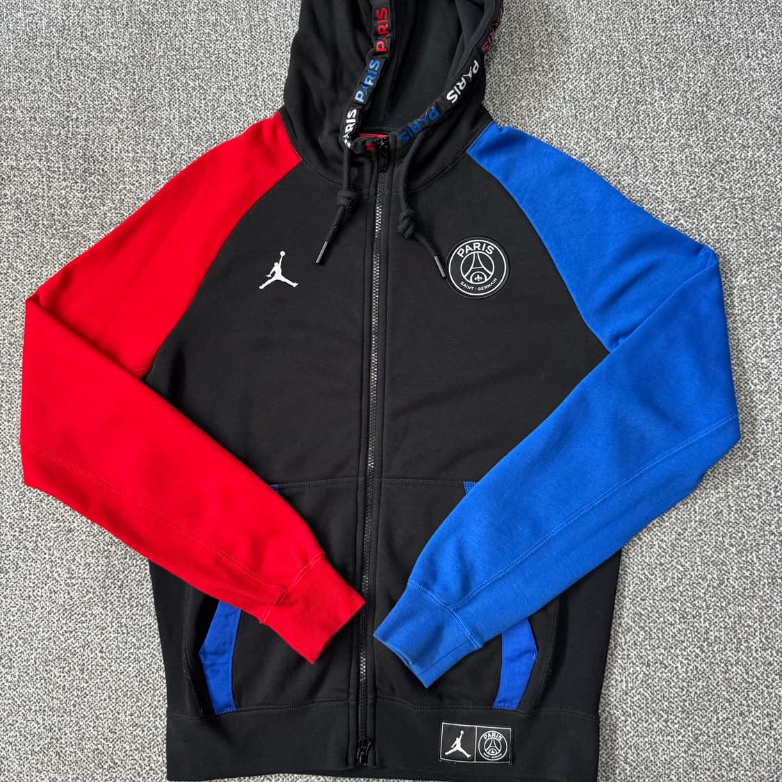 나이키 조던 파리 생제르맹 블랙 캣 후드집업 상품이미지1