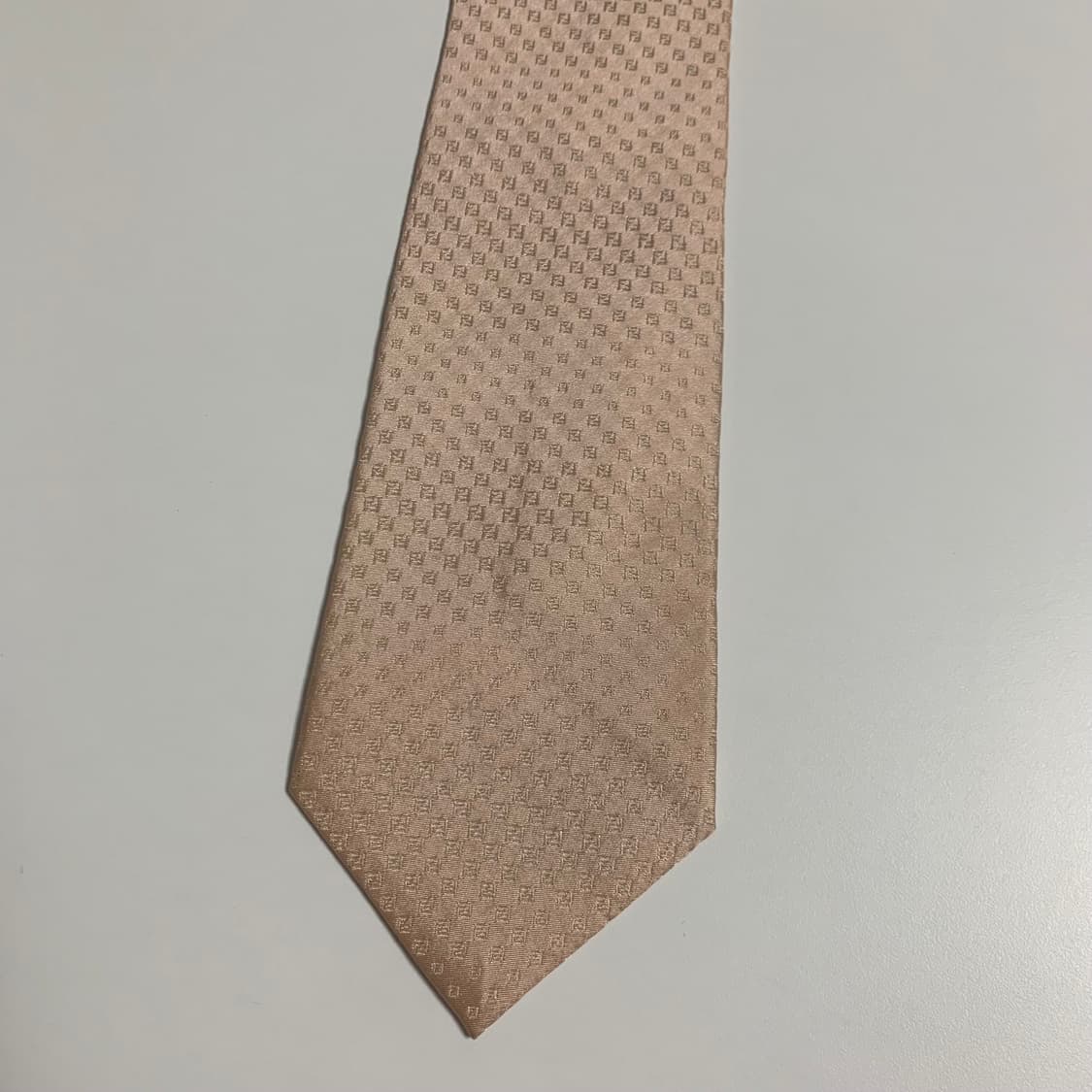 펜디(FENDI) FF스몰로고 모노그램 신형라벨 명품넥타이 A+등급 상품이미지8