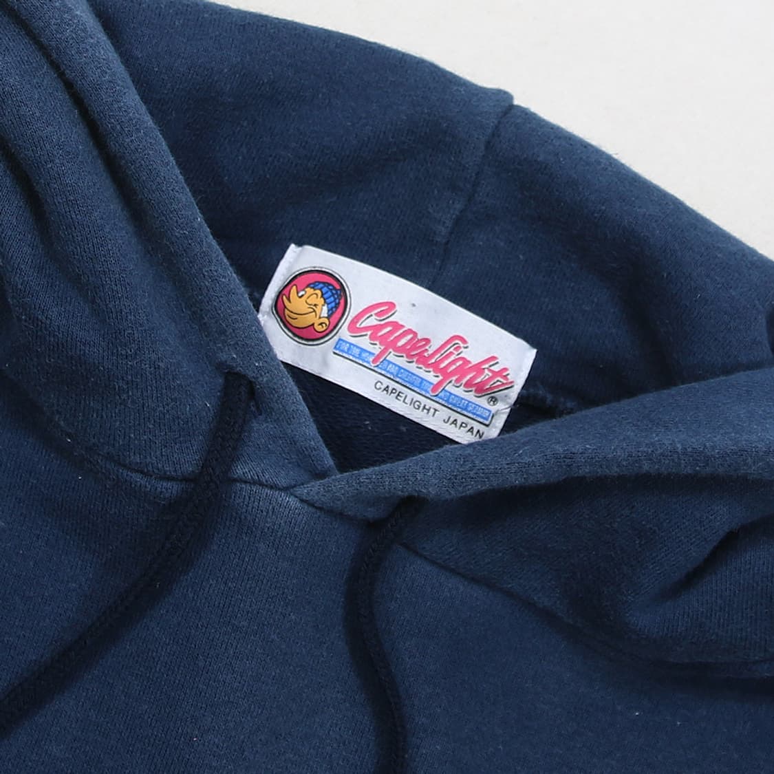 (착용컷) CAPELIGHT 프린팅 후드 티셔츠 (남성용 100) 상품이미지6