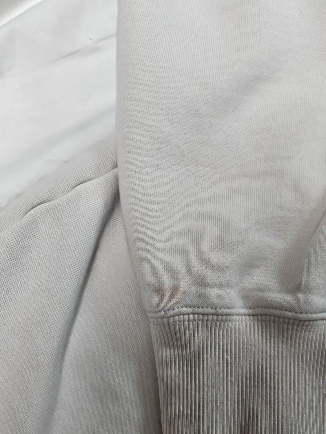 스투시 빅로고 스웻셔츠 맨투맨 화이트 상품이미지6